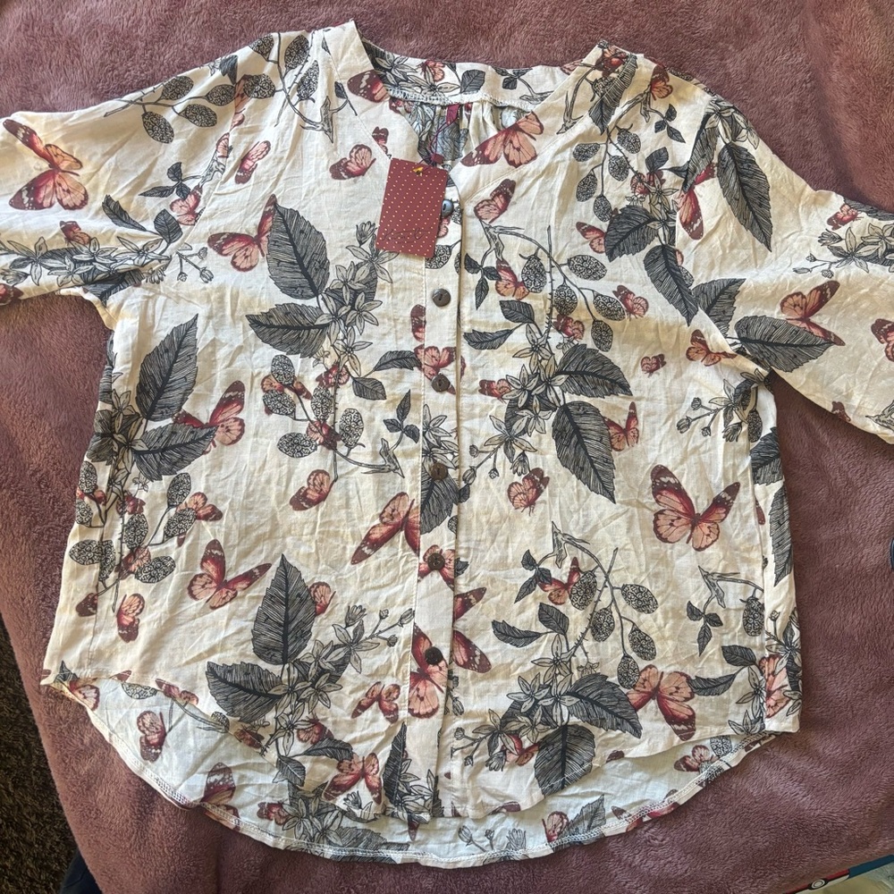 Cream Butterfly Floral Button Front Blouse | New With Tags